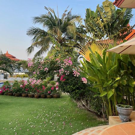 Villa Bougainvillea HHQ Exterior photo