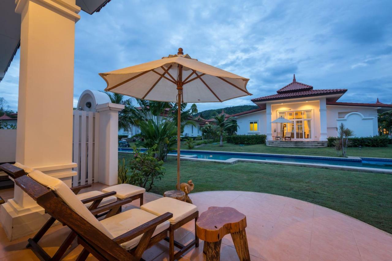 Villa Bougainvillea HHQ Exterior photo